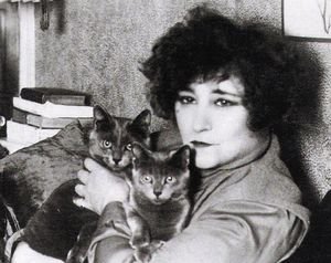 3067457895_1_3_T4IUBLOW